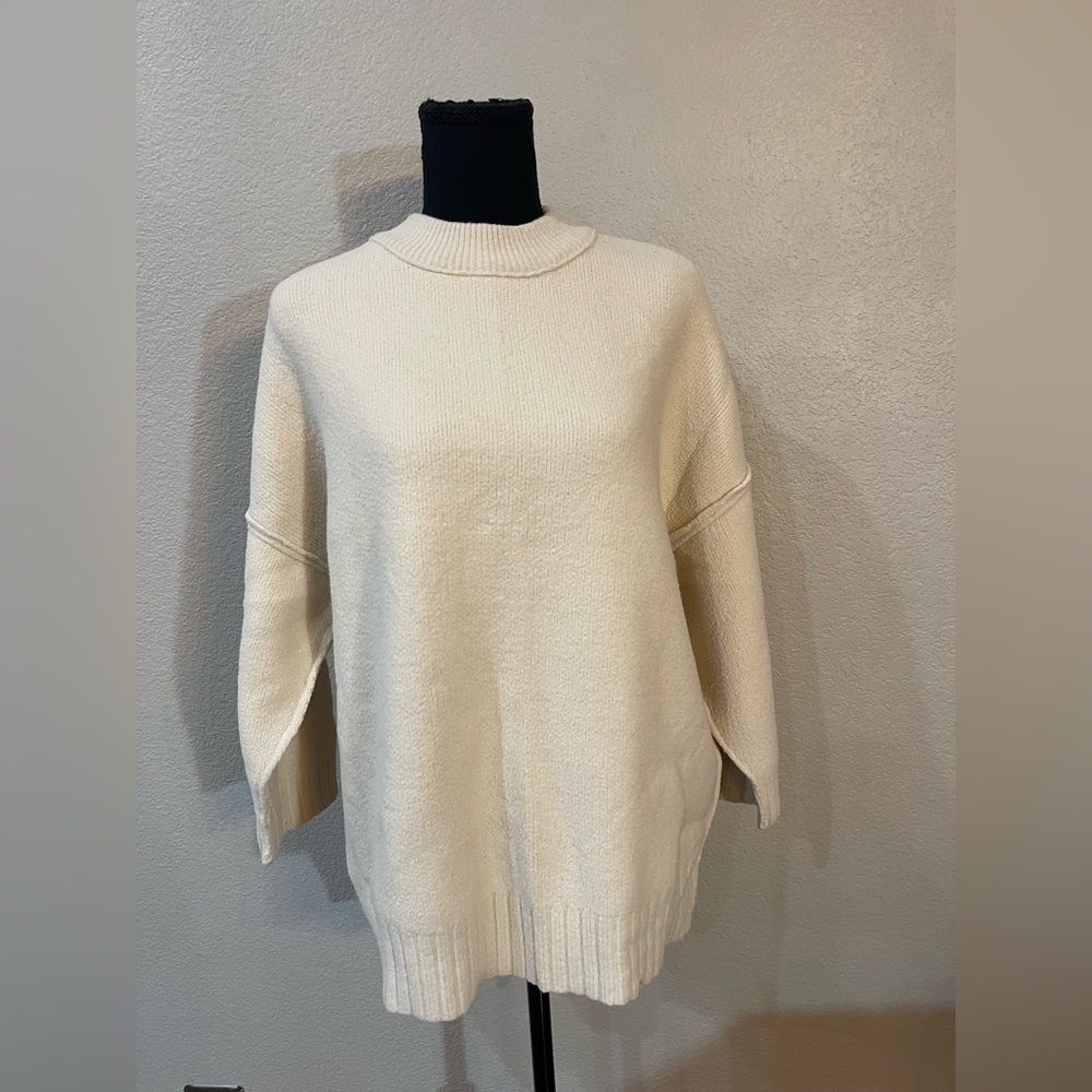 Free People Cream Sweater XS knit sweater oversized sweater layering sweater
